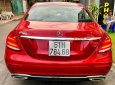 Mercedes-Benz E180 2020 - Xe màu đỏ