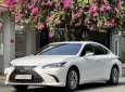 Lexus ES 250 2019 - còn mới 99%