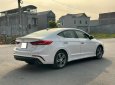 Hyundai Elantra 2019 - Đăng ký 2019 nhập khẩu, giá tốt 568tr