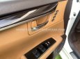 Lexus ES 250 2017 - Màu trắng, nhập khẩu