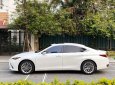 Lexus ES 250 2021 - Biển thành phố