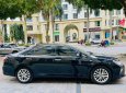 Toyota Camry 2018 - Bán xe nhập khẩu nguyên chiếc giá 820tr