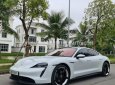 Porsche Taycan 2021 - Giảm tiền mặt trực tiếp