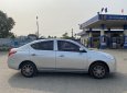 Nissan Sunny 2013 - Xe màu bạc, giá chỉ 215 triệu