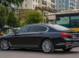 BMW 740Li 2018 - Xe màu đen sang trọng