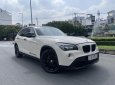 BMW X1 2011 - Màu trắng kem loại full đồ chơi nhà mua mới, một đời trùm mền ít đi xe vào rất nhiều đồ chơi