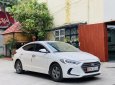 Hyundai Elantra 2017 - Xe màu trắng