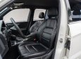 Mercedes-Benz GLK 300 2011 - Xe màu trắng