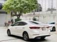 Hyundai Elantra 2017 - Xe màu trắng