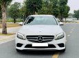 Mercedes-Benz C200 2019 - Xe còn rất mới - Biển số thành phố. Cam kết xe không đâm đụng, lỗi lầm, odo chuẩn