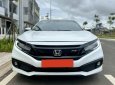 Honda Civic 2019 - Màu trắng, giá chỉ 645 triệu