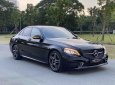 Mercedes-Benz C300 2019 - Giá 1 tỷ 699