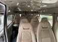 Ford Transit 2017 - Xe màu bạc giá cạnh tranh