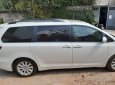 Toyota Sienna 2016 - Xe màu trắng