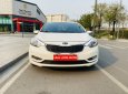 Kia K3 2014 - Xe màu trắng