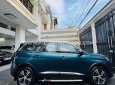 Peugeot 5008 2020 - Xe màu xanh lam số tự động