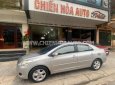 Toyota Vios 2010 - Xe màu bạc số tự động