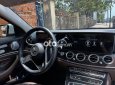 Mercedes-Benz E180 Cần bán E180 bản nâng cấp V1 2022 màu trắng 2022 - Cần bán E180 bản nâng cấp V1 2022 màu trắng