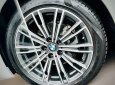 BMW 320i 2022 - Ưu đãi cực lớn tiền mặt + phụ kiện chính hãng BMW sẵn xe tại showroom giao ngay