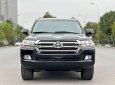 Toyota Land Cruiser 2016 - Màu đen, nhập khẩu