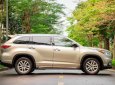 Toyota Highlander 2016 - Có cửa nóc, ghế điện