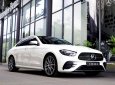 Mercedes-Benz E300 2022 - xe mới
