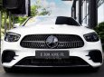 Mercedes-Benz E300 2022 - xe mới
