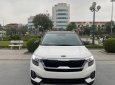 Kia Seltos 2021 - Màu trắng, nhập khẩu