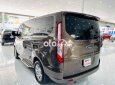 Ford Tourneo Bán xe   2.0AT 2019 màu nâu xe gia đình 2019 - Bán xe Ford Tourneo 2.0AT 2019 màu nâu xe gia đình
