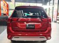 Mitsubishi Stavic 2023 - Giá lăn bánh chỉ còn 815 triệu ở tỉnh hoặc 840 triệu tại Hà Nội