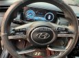 Hyundai Tucson 2022 - Màu đen, nội thất kem