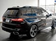 BMW X7 2022 - Màu đen, giá tốt