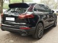 Porsche Cayenne 2015 - Đen, nội thất màu đặc biệt