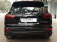 Porsche Cayenne 2015 - Đen, nội thất màu đặc biệt