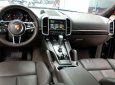 Porsche Cayenne 2015 - Đen, nội thất màu đặc biệt