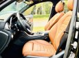 Mercedes-Benz GLC 300 2019 - Màu đen, bảo dưỡng chính hãng