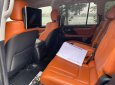 Lexus LX 570 2017 - Màu bạc, 7 chỗ, giá tốt