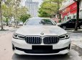 BMW 520i 2021 - Màu trắng, siêu lướt 17.000km