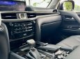 Lexus LX 570 2019 - Màu đen, nội thất đen