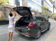 Mercedes-Benz GLC 300 2018 - Màu đen, nội thất nâu