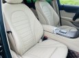 Mercedes-Benz GLC 200 2021 - Đen, nội thất kem