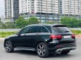 Mercedes-Benz GLC 200 2021 - Đen, nội thất kem