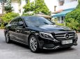 Mercedes-Benz C200 2018 - Màu đen, nội thất đen