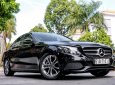 Mercedes-Benz C200 2018 - Màu đen, nội thất đen