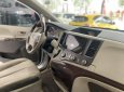 Toyota Sienna 2010 - Giá 795 Triệu Đồng 