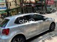 Volkswagen Polo Em cần nhượng xe ít sử dụng   xe đẹp. 2016 - Em cần nhượng xe ít sử dụng polo sedan xe đẹp.