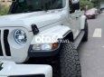 Jeep Gladiator  cần để lại xe  .GLADIATOR trắng . 2020 - cần để lại xe jeep .GLADIATOR trắng .