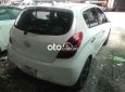 Hyundai i20 Xe che mưa nắng cho anh chị em văn phòng 2010 - Xe che mưa nắng cho anh chị em văn phòng