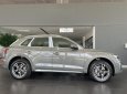 Audi Q5 2023 - Sang trọng, lịch lãm, quý phái, giao ngay, quà tặng khủng, giá tốt nhất toàn quốc, tặng 2 năm bảo hiểm thân vỏ