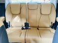 Kia Carnival 2021 - Bảo hành 10.000km sau khi mua xe.